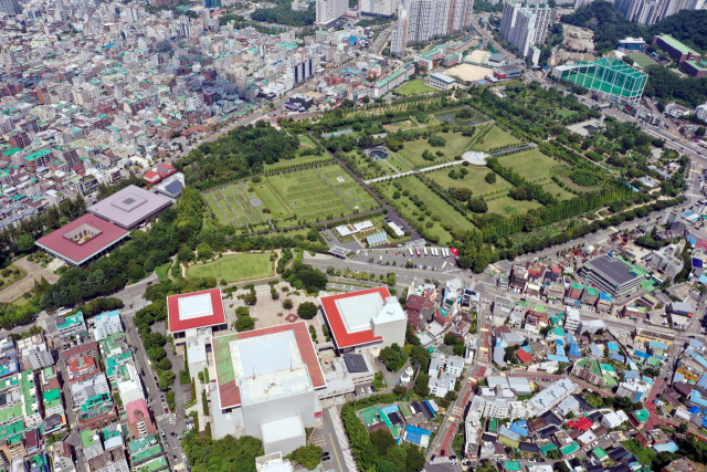 부산 남구 유엔기념공원 일대 전경. 부산일보 DB