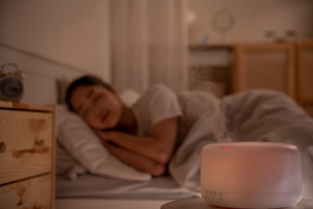 집에서 혼자 사는 1인가구가 전국에 750만 2000가구로, 전체 가구의 34.5%에 이르렀다. 이미지투데이