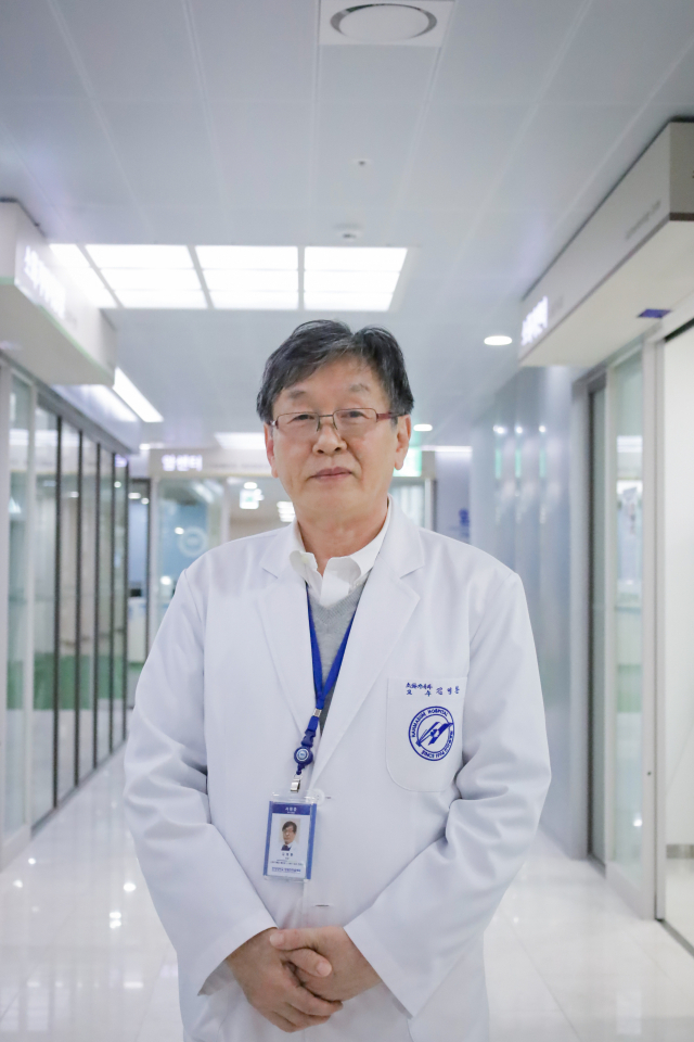 창원한마음병원 소화기내과 김명환 교수.