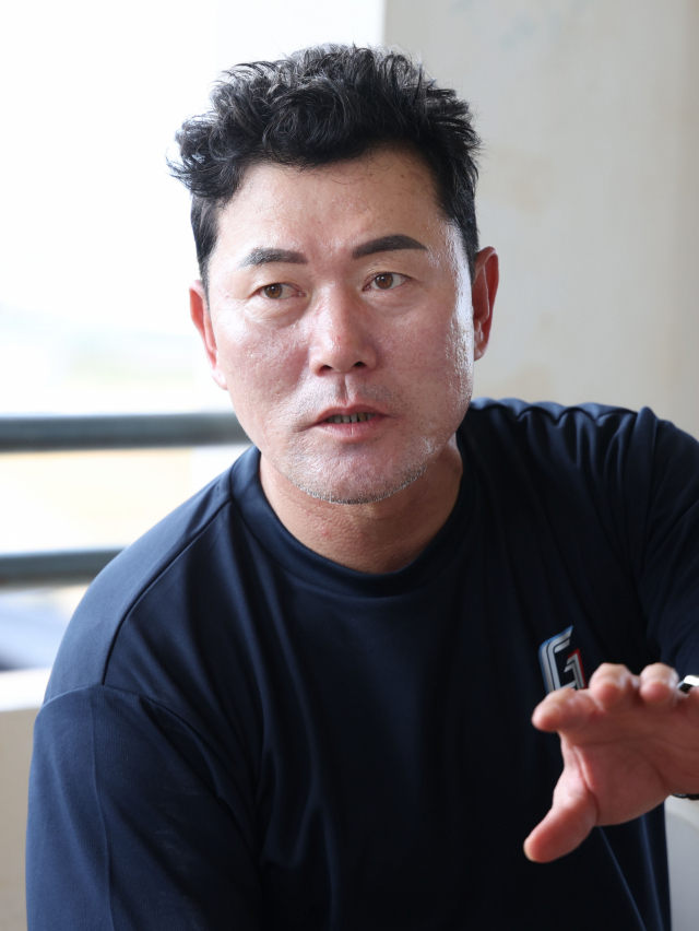 롯데 자이언츠 김민호 코치. 괌(미국)=정대현 기자 jhyun@