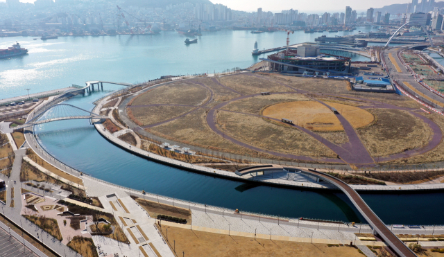 부산 동구 초량동 부산항 북항친수공원 전경. 정종회 기자 jjh@