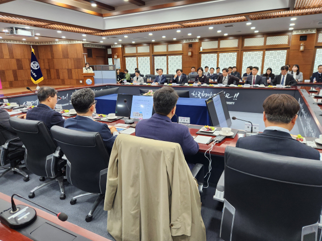 14일 부산시는 한국해양대에서 ‘부산 글로벌 혁신 특구의 성공 조성을 위한 현장간담회’를 개최했다.