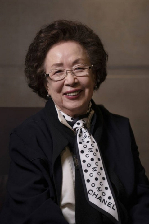 배우 나문희가 영화 ‘소풍’으로 관객을 만나고 있다. 이 작품은 20일 기준 누적관객 수 25만 명을 넘으며 손익분기점인 27만 명 돌파를 앞두고 있다. 롯데엔터테인먼트 제공