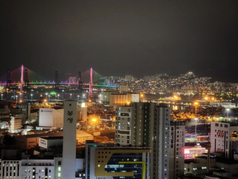 아브니르에서 본 야경. 여근섭 제공