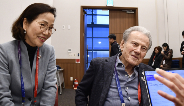 ‘BNK부산은행 2024 부산세계탁구선수권대회’에서 한국 선수단을 후원한 제리 월스키(오른쪽) 씨. 부산세계탁구선수권 조직위 제공