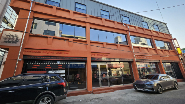 진주진맥 브루어리 모습. 현재 조성이 거의 마무리됐으며, 3월부터 본격적인 운영에 들어간다. 김현우 기자