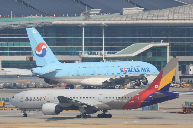 인천국제공항 전망대에서 바라본 공항 계류장. 연합뉴스