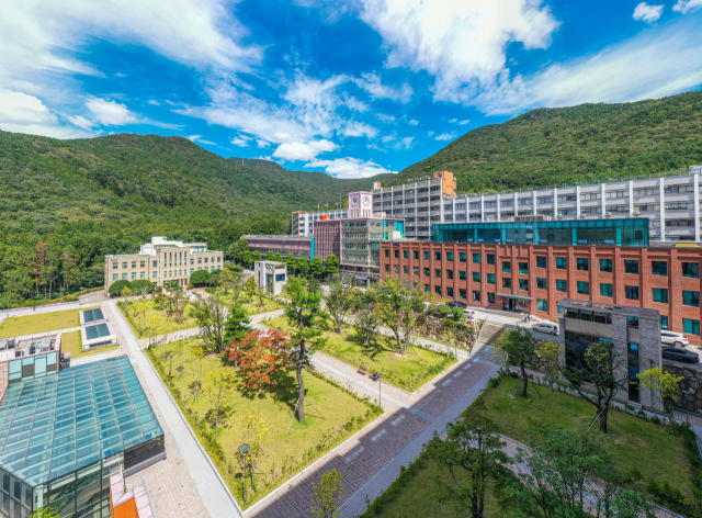 동아대 의과대학이 있는 부산 서구 동아대 구덕캠퍼스. 동아대 제공