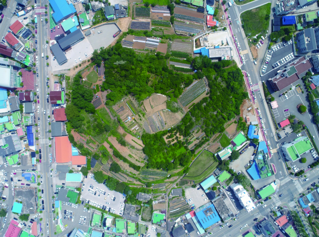 경남 고성군에 있는 '동외동 유적' 전경. 경남도 제공