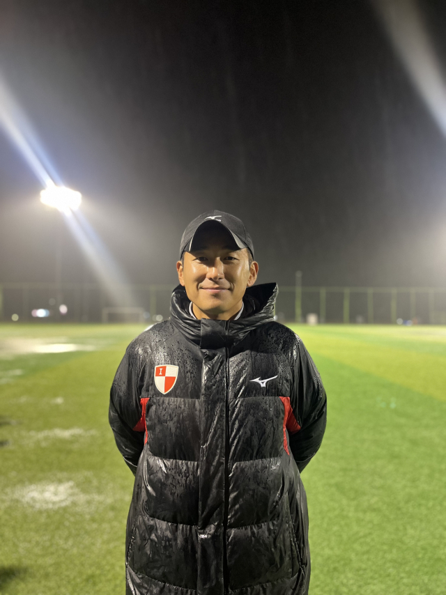 지난달 28일 열린 전국소년체전 중등부 부산 대표 선발전 결승에서 중앙중SC를 꺾고 부산 대표로 선발된 낙동중의 임종욱 감독. 부산 아이파크 제공