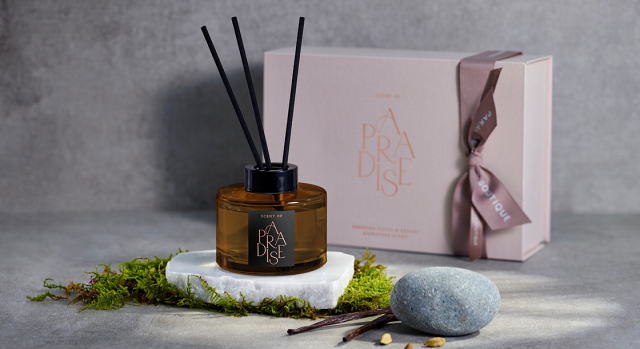 파라다이스 호텔 고유의 향기를 담은 '센트 오브 파라다이스'가 5일부터 올리브영 온라인몰에서 판매를 시작한다. 파라다이스 호텔앤리조트 제공