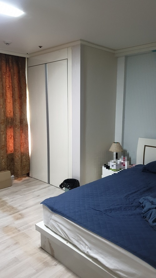 경남 거제시 한 불법 성매매 오피스텔 내부 모습. 경남경찰청 제공