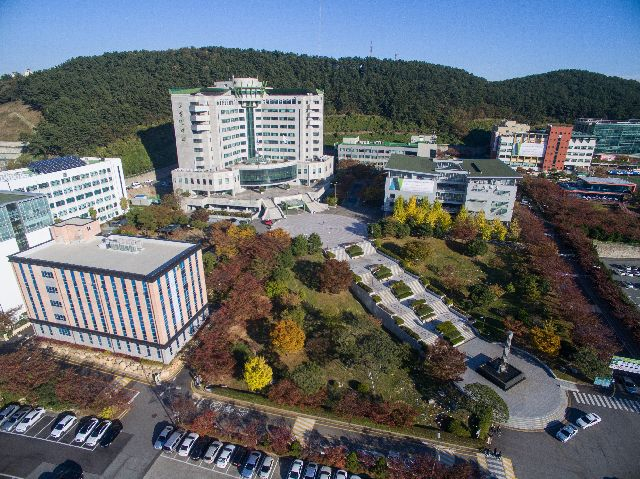 동명대와 신라대는 16일 글로컬대학 30 프로젝트 2기 사업 예비지정 대학 20곳 중 한 곳으로 선정됐다. 동명대와 신라대는 지산학 디지텍 혁신타운 조성을 핵심 과제로 정했다. 동명대 제공