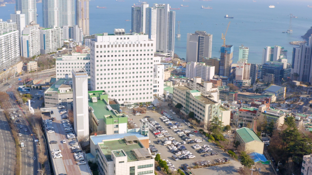 고신대복음병원이 2024년 소아청소년 완화의료 지원 사업 기관으로 선정됐다. 부산 서구 고신대복음병원 전경. 고신대병원 제공