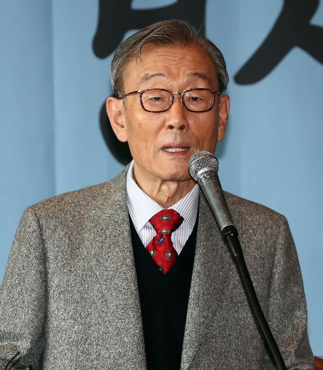 노재봉 전 국무총리가 23일 향년 88세로 별세했다. 연합뉴스