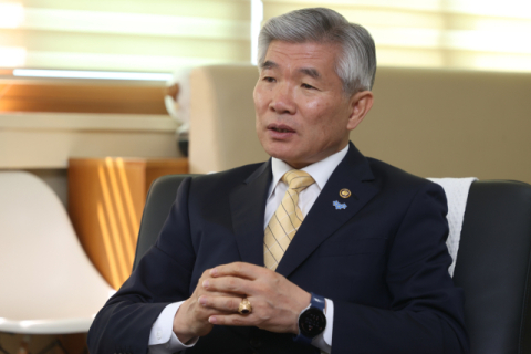 이기식 병무청장은 최근 국방부, 병무청, 문화체육관광부 등이 참여하는 TF를 구성하고 병역특례제도 개선 방안을 연내 마련해 발표하겠다고 했다. 연합뉴스