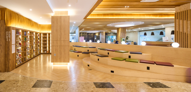 백인제기념도서관 1층 전경. 인제대 제공