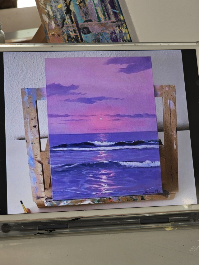 태블릿 PC에 있는 여러 샘플 중 그려보기로 한 그림. 분홍색과 보라색이 섞인 오묘한 하늘색이 예뻐 보였어. 문제는 내가 이걸 그릴 수 있을까 하는 거지…. 조경건 부산닷컴 기자