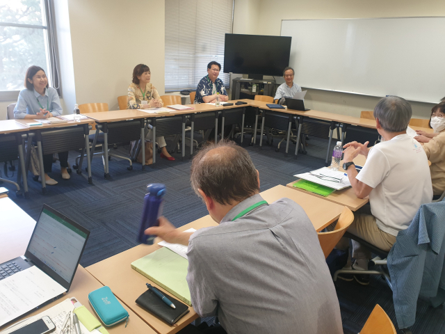 일본의 대표적인 대학 평생 교육 프로그램인 도쿄 릿쿄대학의 세컨드 스테이지 과정의 세미나 모습.