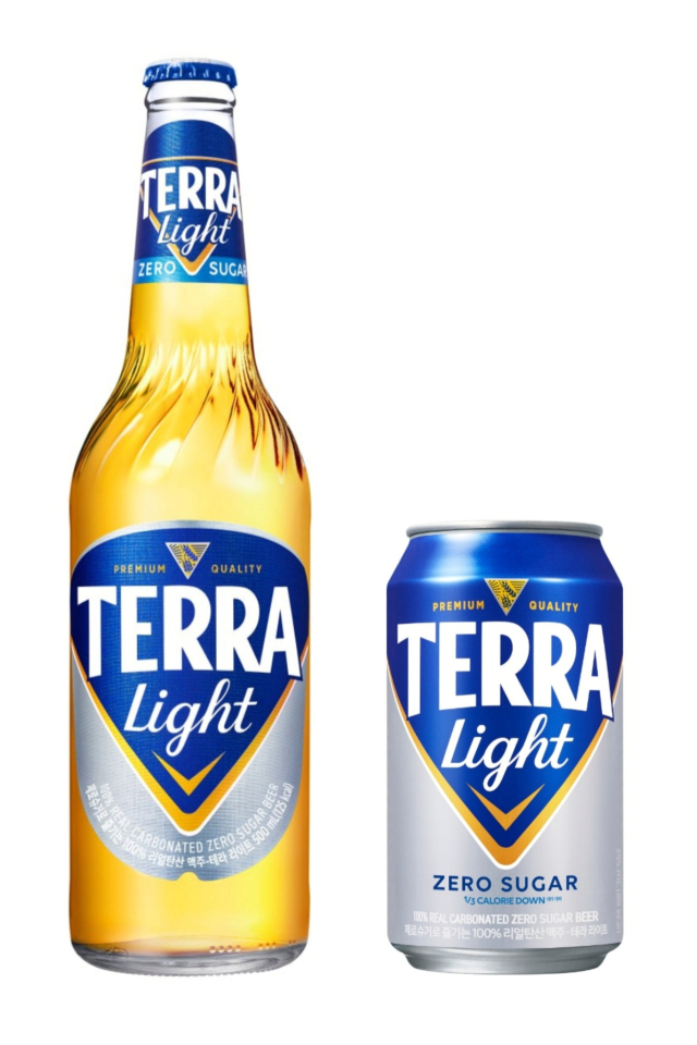 하이트진로가 새로 선보인 제로슈거 맥주 테라 라이트. 각 사 제공