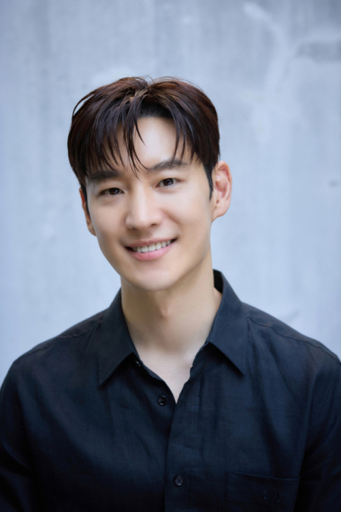 배우 이제훈이 영화 ‘탈주’로 관객을 찾는다. 플러스엠엔터테인먼트 제공