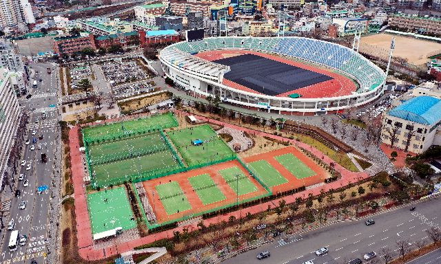 부산 서구 구덕운동장 전경. 정종회 기자 jjh@