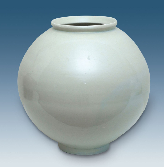 양구 ‘달항아리’. 타워아트갤러리 제공