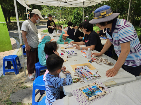 지난해 물놀이장 개장에 맞춰 열린 행사현장 전경.부산시설공단 제공