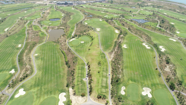 경남 창원시 진해구 웅동1지구 아라미르 골프장 전경 사진. 아라미르 제공