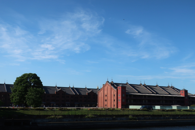 '붉은 벽돌'이라는 뜻의 아카렌가.