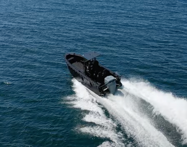 친환경 소재 HDPE(고밀도 폴리에틸렌) 선박 사진. KOMSA 제공