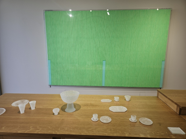 알앤씨 갤러리 ‘안녕 여름’ 전시 모습. 김효정 기자