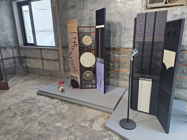 김지평 작가의 ‘디바’ 연작. 김효정 기자