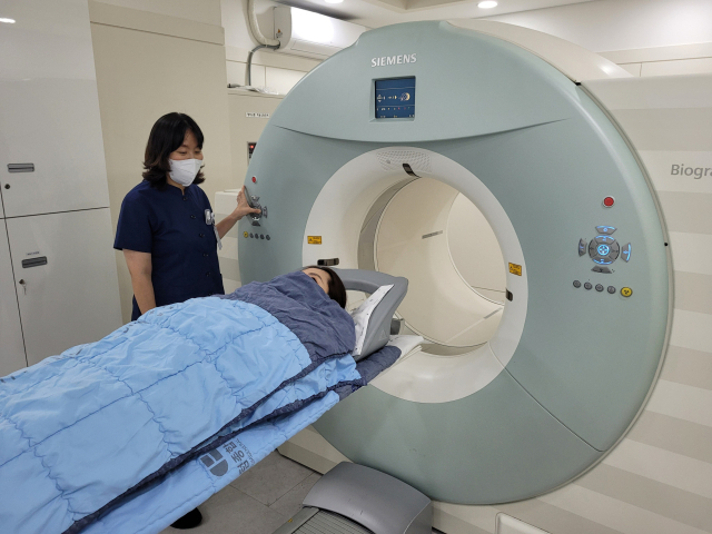 센텀종합병원 신관 지하 1층 핵의학과에서 PET-CT 장비가 가동되고 있다. 센텀종합병원 제공