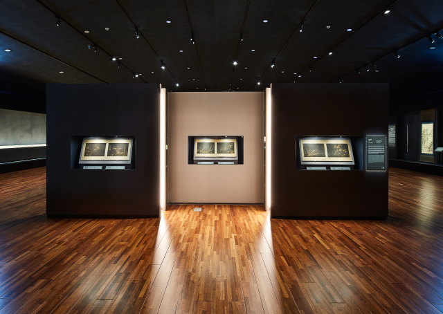 회화와 서적이 전시된 1전시실. 간송미술문화재단 제공