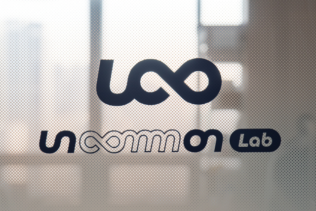 언커먼랩 제공