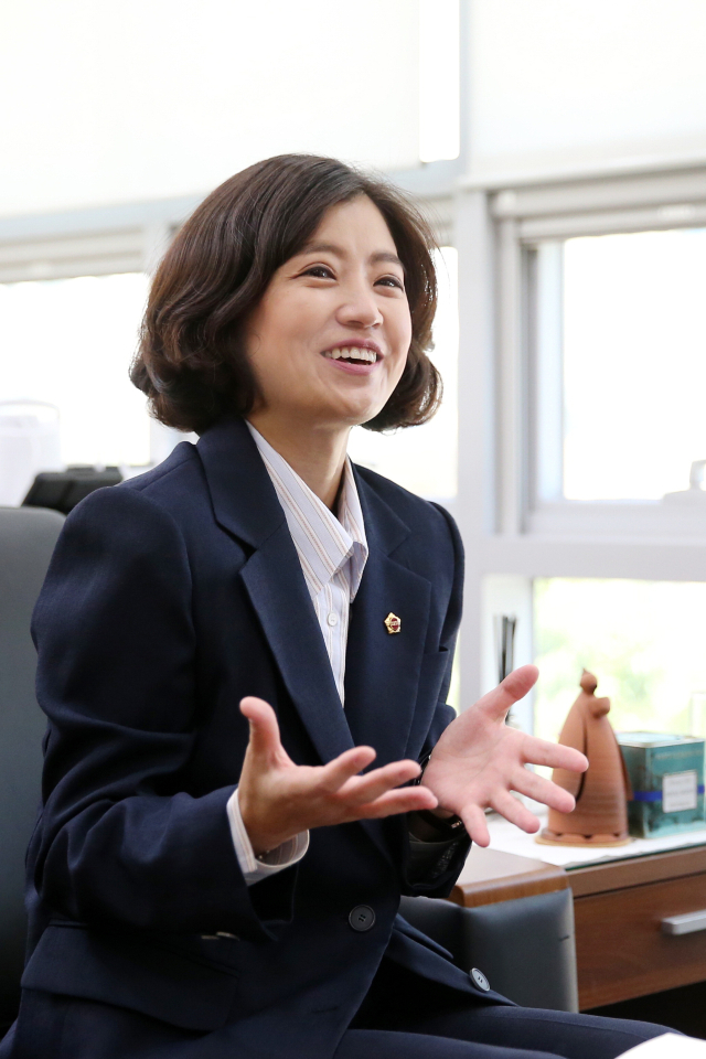 부산시의회 김효정 윤리특별위원회 위원장은 “시민이 믿고 의지할 수 있는 대의기관으로 더 확고히 자리매김하겠다”고 말했다. 부산시의회 제공