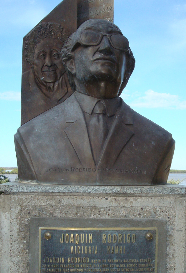 호아킨 로드리고의 동상. 위키미디어 제공
