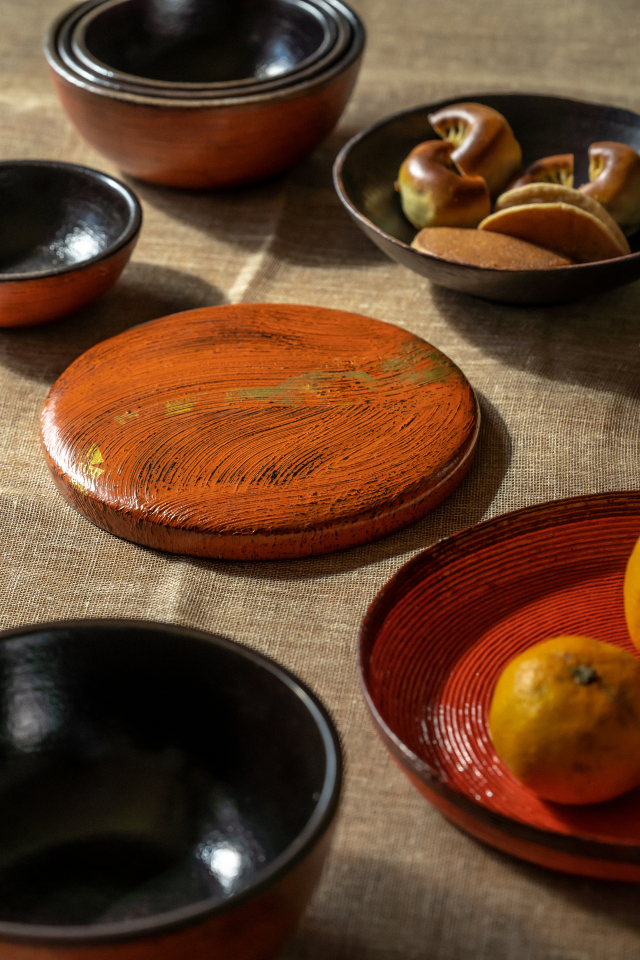 이현승 작가의 옻칠 작품. 크래프트 나비 제공