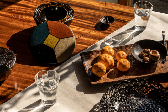 이현승 작가의 옻칠 작품. 크래프트 나비 제공