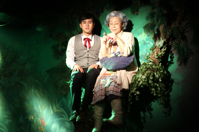 부두연극단 창단 40주년 기념 공연 ‘19 그리고 80’ 공연 모습. 부두연극단 제공