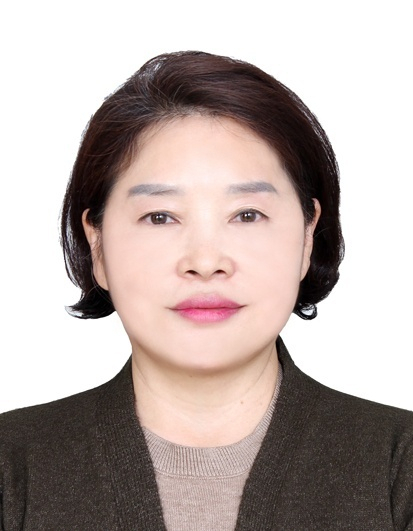 김진옥 (사)향기로운문화동행 이사가 부산시장 표창을 수상한다.