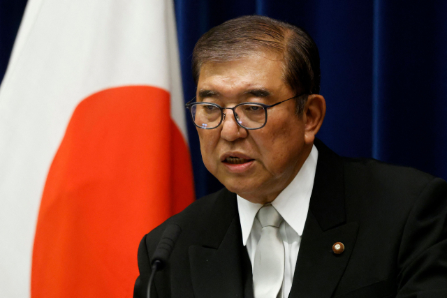 일본 이시바 시게루 총리가 11일 총리로 재지명된 후 기자회견을 갖고 있다. AFP연합뉴스