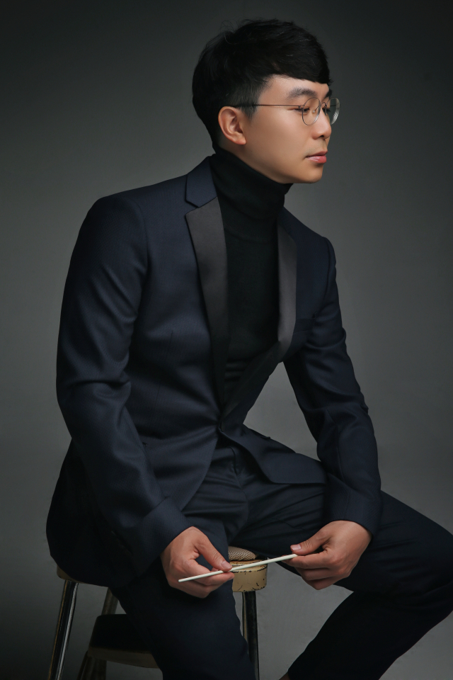 동아대 지휘자 조용민. 부산문화회관 제공