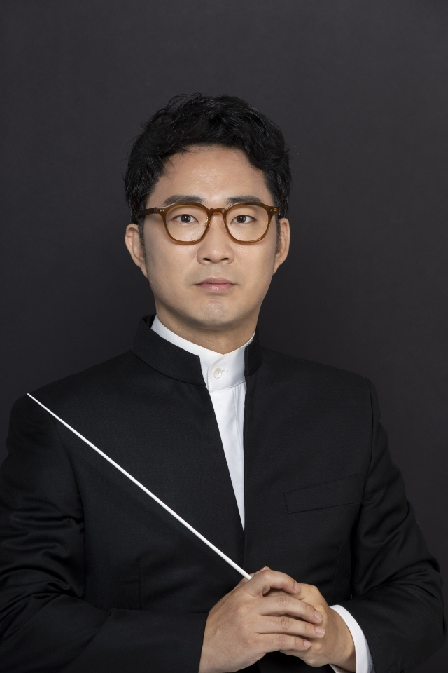 경성대 지휘자 최혁재. 부산문화회관 제공