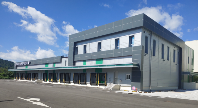 경남 김해시 신문동에 조성된 ‘김해시먹거리통합지원센터’ 외부 전경. 김해시 제공