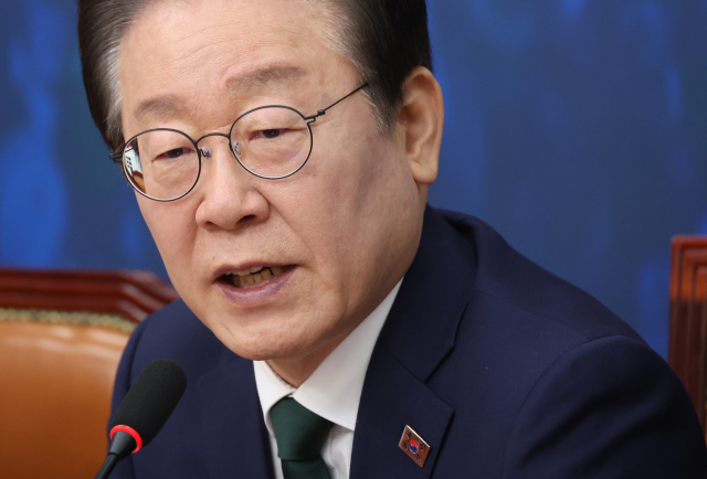 더불어민주당 이재명 대표가 지난 18일 국회에서 열린 최고위원회의에서 발언을 하고 있다. 연합뉴스