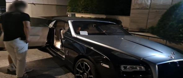 투자리딩방 사기 조직으로부터 압수한 고급 외제차량. 부산경찰청 제공