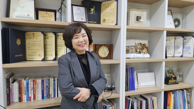 젠더폭력예방 경남포럼 김미경 대표는 지역에서 성 평등 교육을 위해 다양한 활동을 하고 있다.