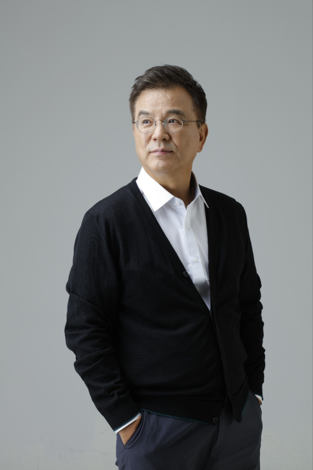 배우 강석우. 제이비아트컴퍼니 제공